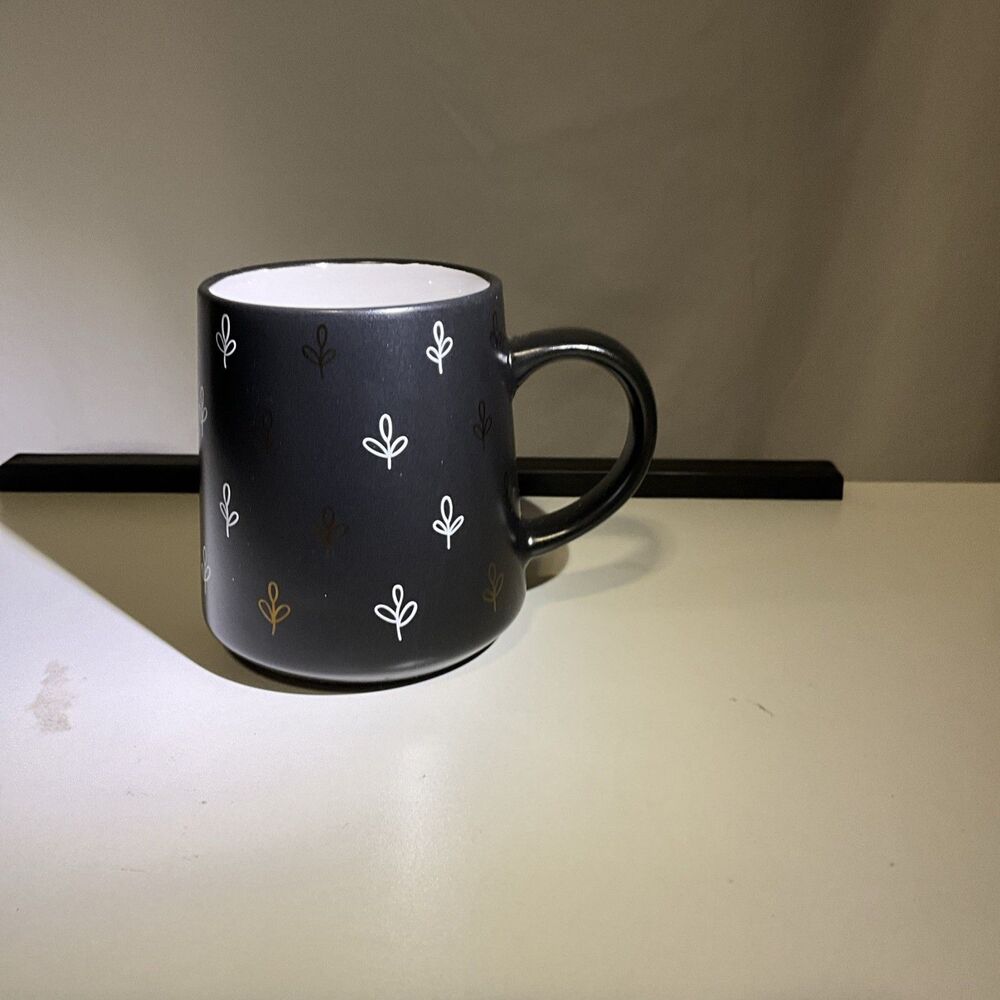 Thyme & Table Black Coffee Mug With Leaves 12oz
